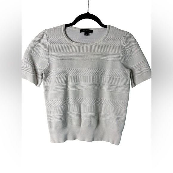 Ann Taylor Heavy Weight Patterned Short Sleeve White Tee Size Small - Picture 1 of 8